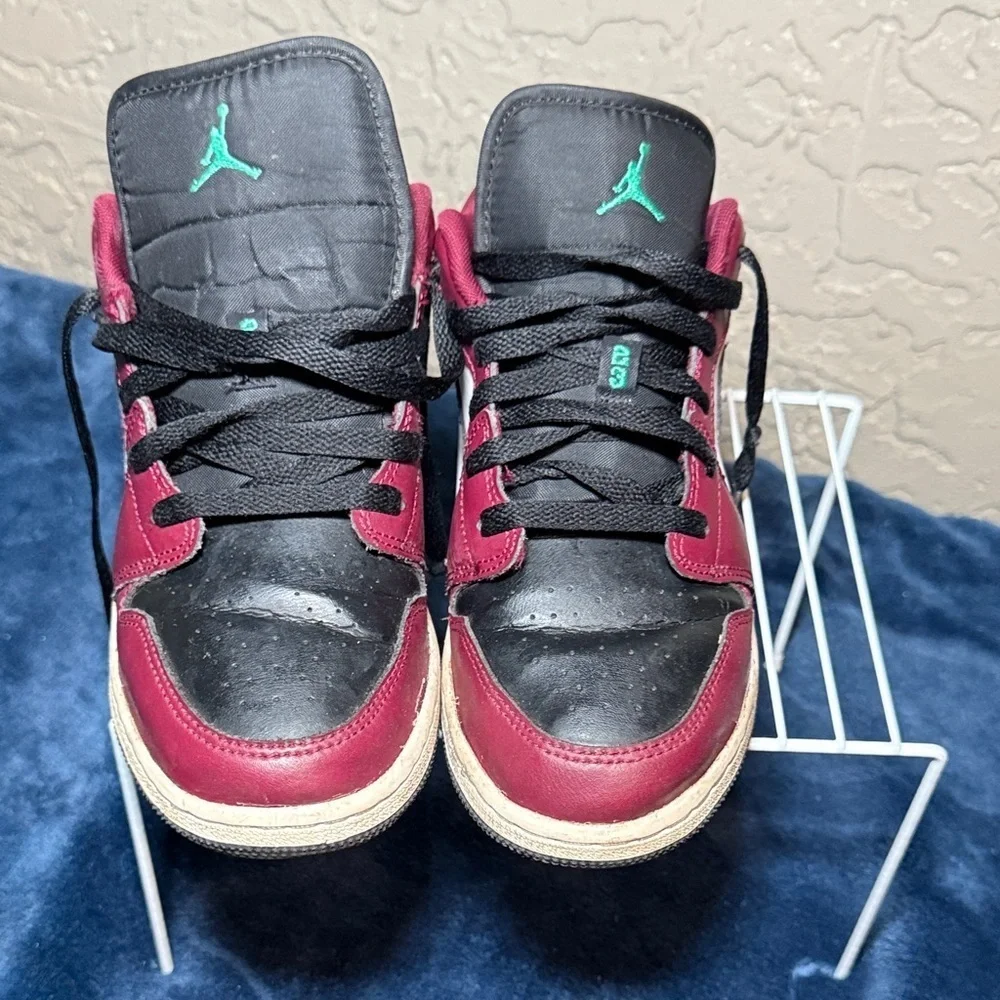 Nike Air Jordan 1 Low SE Dark Beetroot Roma Green Kids Sneakers Size 6.5Y Shoes